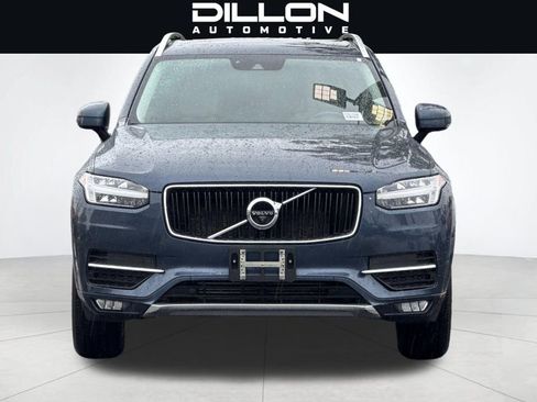 Used 2018 Volvo XC90 T5 Momentum w/ Convenience Package AWD/4WD image 9