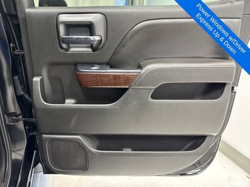 Used 2017 GMC Sierra 1500 SLT w/ SLT Premium Package image 10