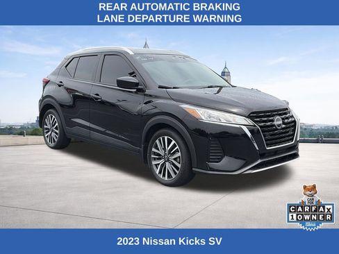 Used 2023 Nissan Kicks SV FWD image 7