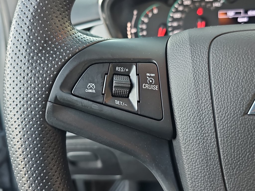 Used 2020 Chevrolet Trax LS w/ Tint and Cruise Package FWD image 11