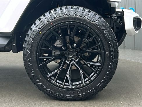 Used 2024 Jeep Wrangler High Altitude image 9