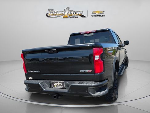 Used 2025 Chevrolet Silverado 1500 ZR2 w/ Technology Package image 8