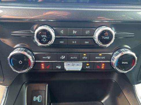 Used 2022 Ford F150 XLT w/ Equipment Group 302A High image 24