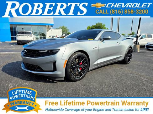 Used 2023 Chevrolet Camaro LT RWD image 1