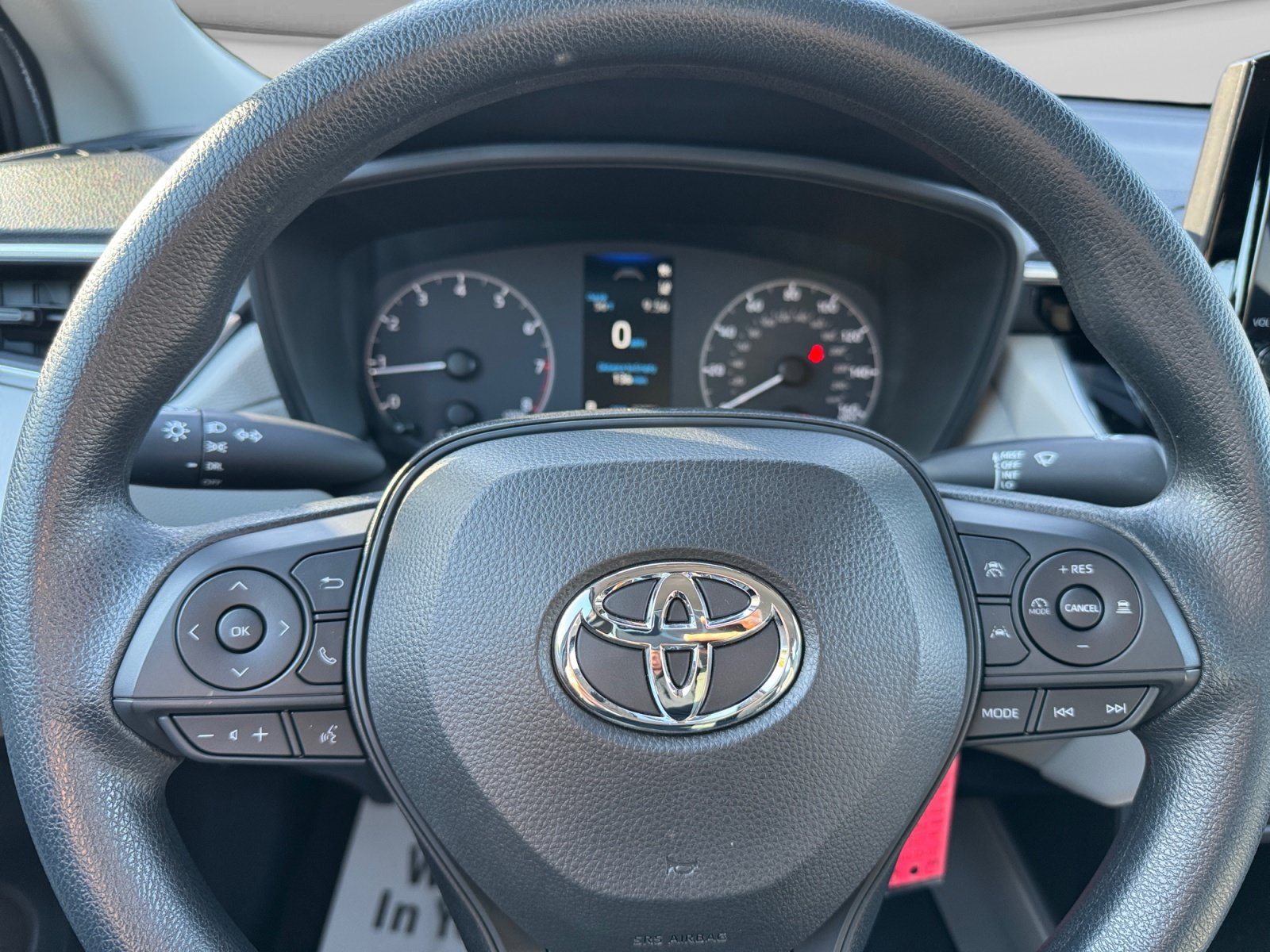 Used 2023 Toyota Corolla Cross L FWD image 16