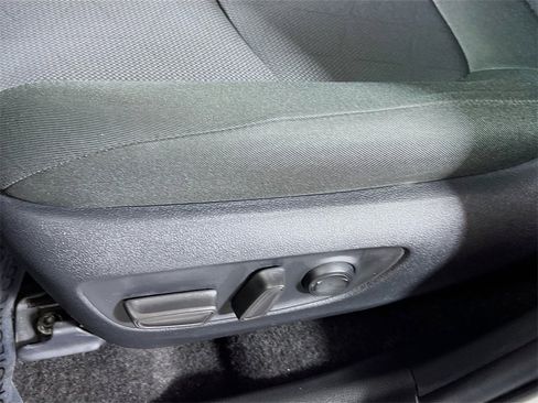 Certified 2025 Toyota RAV4 XLE image 18