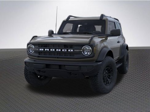 New 2026 Ford Bronco 2-Door w/ Sasquatch Package AWD/4WD image 2