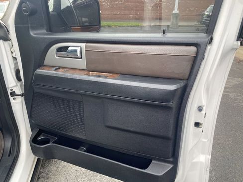 Used 2016 Ford Expedition King Ranch image 24