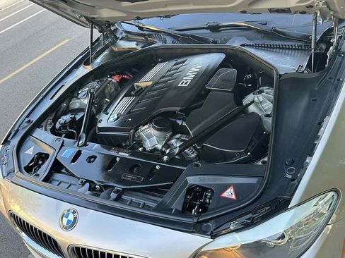Used 2011 BMW 528i Sedan RWD image 59