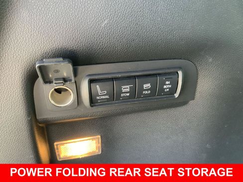 Used 2016 Ford Explorer Sport w/ Equipment Group 401A AWD/4WD image 12