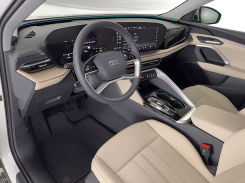 New 2025 Audi Q5 Premium AWD/4WD image 4