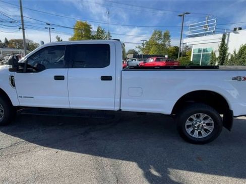 Used 2022 Ford F350 XLT w/ XLT Value Package image 7