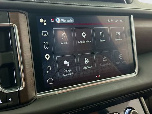 Used 2024 GMC Yukon Denali Ultimate AWD/4WD image 15