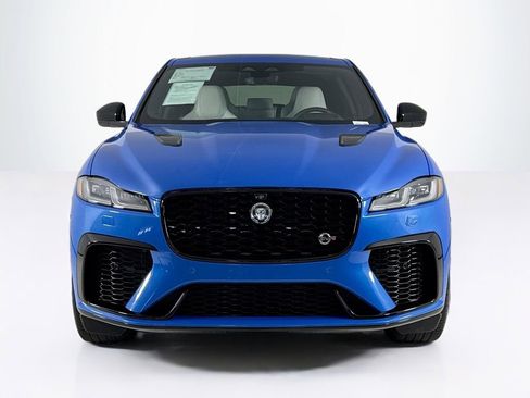 Used 2024 Jaguar F-PACE SVR AWD/4WD image 8