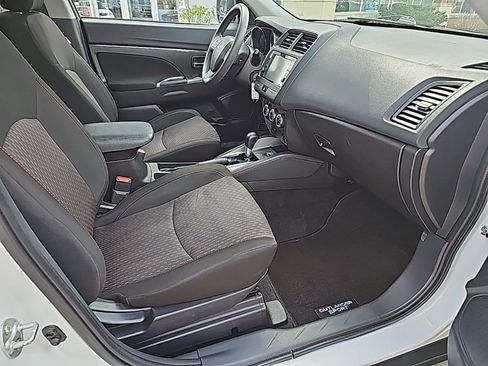 Used 2018 Mitsubishi Outlander Sport ES image 23