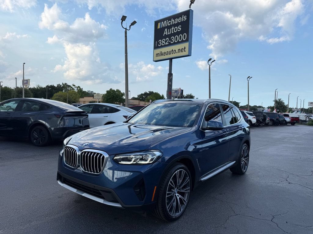Used 2024 BMW X3 sDrive30i w/ Premium Package w/ZPA RWD image 1