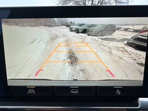 Used 2024 Chevrolet Silverado 1500 LT Trail Boss w/ Convenience Package II image 33