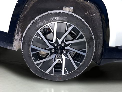 Used 2025 Jeep Wagoneer S Limited image 12