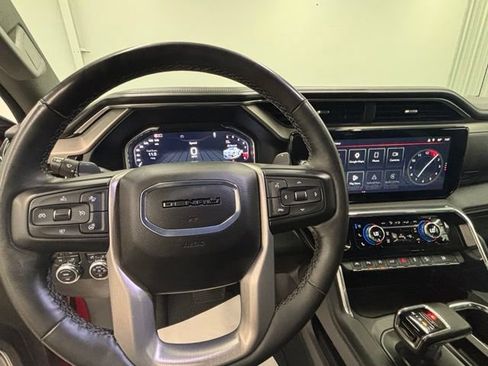 Used 2024 GMC Sierra 1500 Denali w/ Denali Reserve Package AWD/4WD image 28