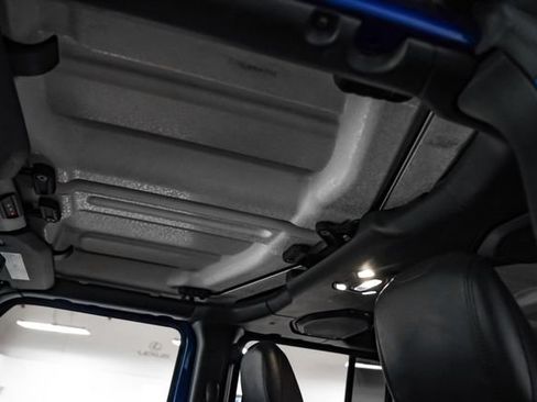 Used 2019 Jeep Wrangler Unlimited Rubicon AWD/4WD image 27