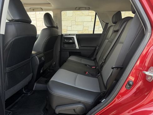 Used 2024 Toyota 4Runner SR5 Premium w/ Moonroof Package AWD/4WD image 28