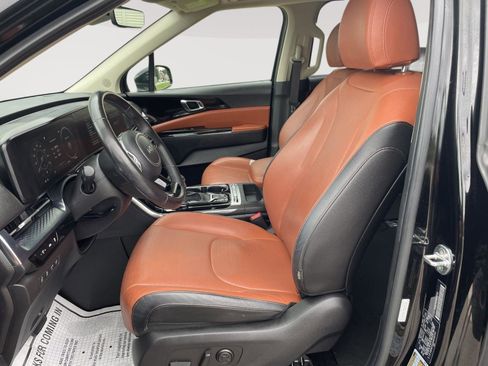 Used 2022 Kia Carnival SX Prestige FWD image 12