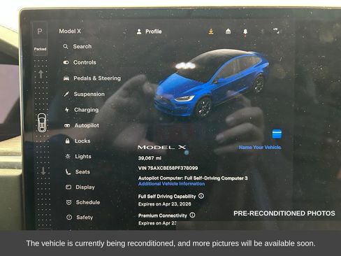 Used 2023 Tesla Model X image 19