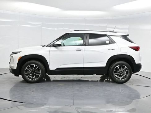 Used 2025 Chevrolet TrailBlazer LT w/ Convenience Package FWD image 49