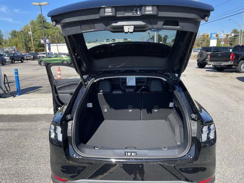 New 2025 Ford Mustang Mach-E Premium image 23