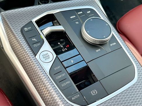 New 2026 BMW 330i Sedan w/ Premium Package image 14