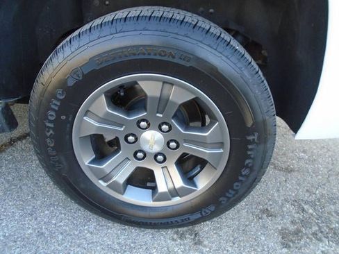 Used 2019 Chevrolet Tahoe LS AWD/4WD image 24