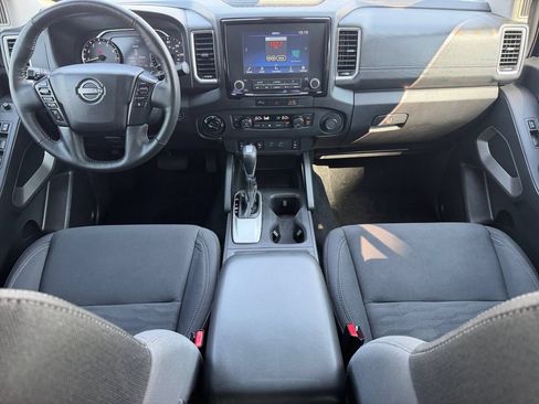 Used 2024 Nissan Frontier SV w/ SV Convenience Package AWD/4WD image 16