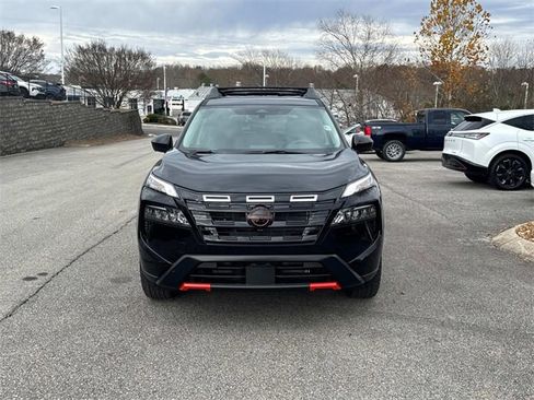 Certified 2026 Nissan Rogue SV image 10