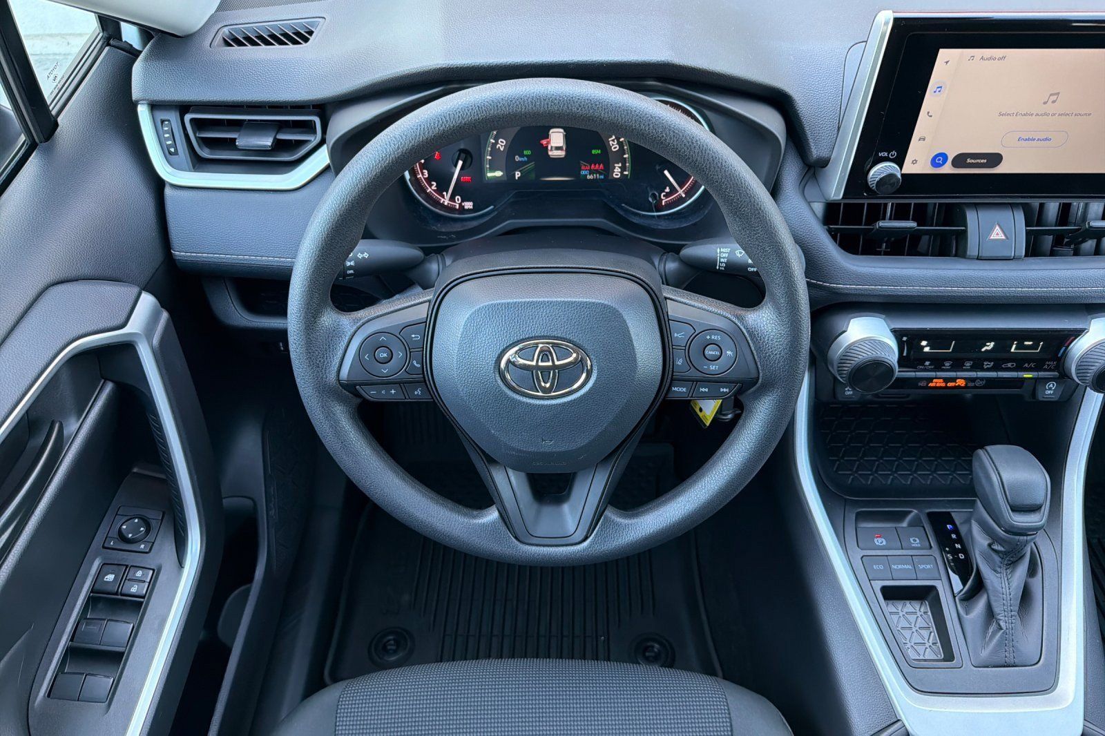 Certified 2025 Toyota RAV4 LE FWD image 13