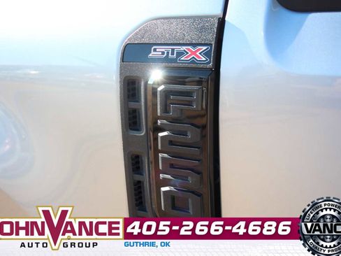 Used 2023 Ford F250 XL w/ STX Appearance Package image 6