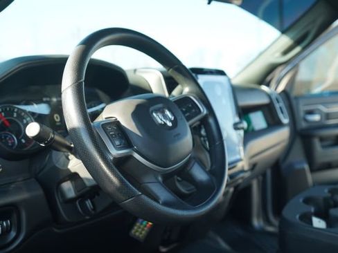 Used 2022 RAM 2500 Big Horn image 25