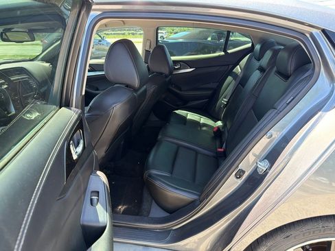 Used 2019 Nissan Maxima 3.5 SV w/ Floor Mat Group FWD image 7