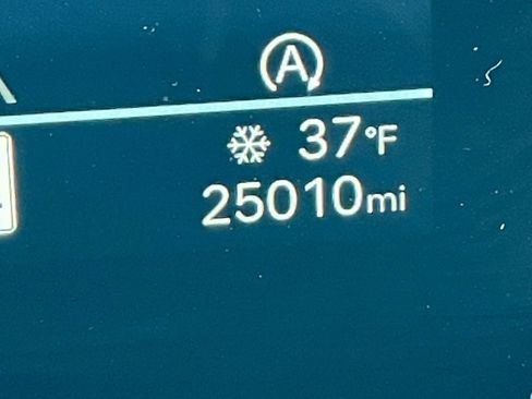 Used 2025 Hyundai Santa Fe SEL image 41