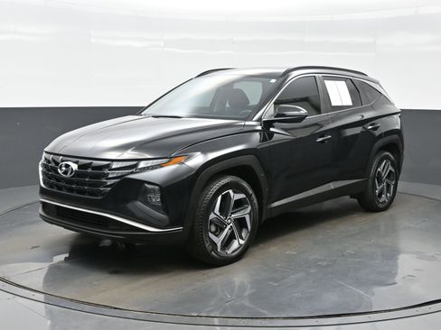 Certified 2023 Hyundai Tucson SEL w/ Convenience Package AWD/4WD image 2