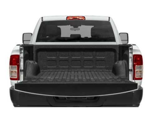 Used 2024 RAM 3500 Tradesman w/ Chrome Appearance Group image 14