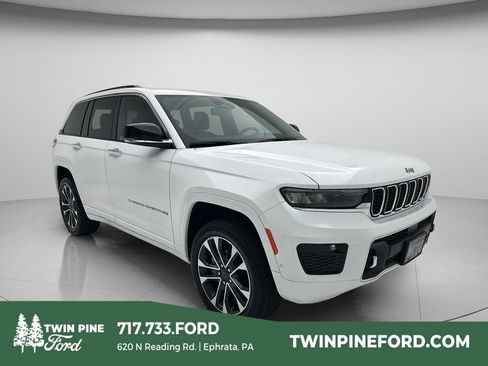 Used 2023 Jeep Grand Cherokee Overland w/ Luxury Tech Group IV AWD/4WD image 1