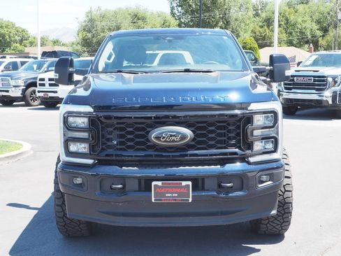 Used 2025 Ford F350 Lariat w/ Black Appearance Package AWD/4WD image 2