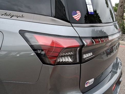 New 2026 INFINITI QX80 Autograph AWD/4WD image 9