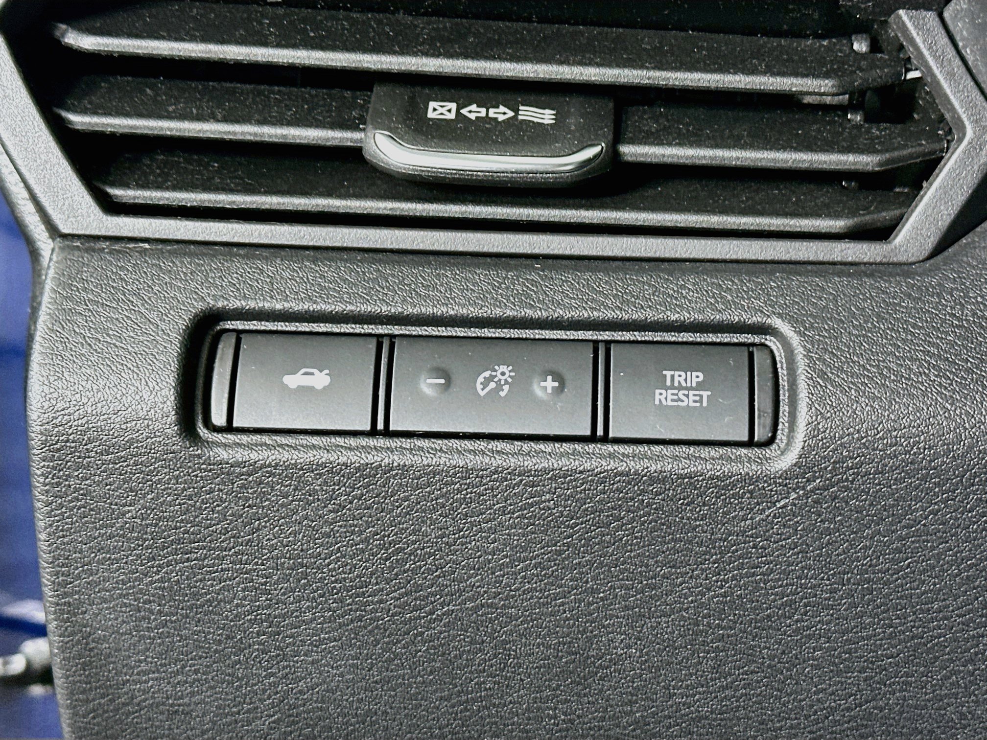 Used 2021 Nissan Altima 2.5 S FWD image 16