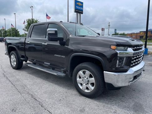 Used 2020 Chevrolet Silverado 2500 LTZ w/ LTZ Plus Package AWD/4WD image 2