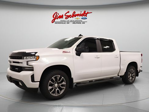 Used 2019 Chevrolet Silverado 1500 RST w/ True North Edition AWD/4WD image 2