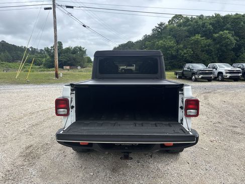 Used 2021 Jeep Gladiator Mojave AWD/4WD image 25