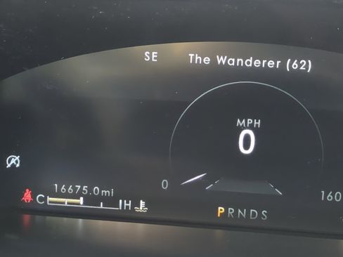 Used 2023 Lincoln Nautilus Reserve image 21