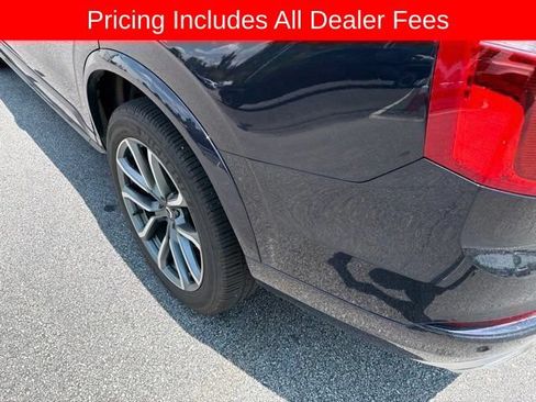 Used 2017 Volvo XC90 T6 Momentum w/ Vision Package AWD/4WD image 35