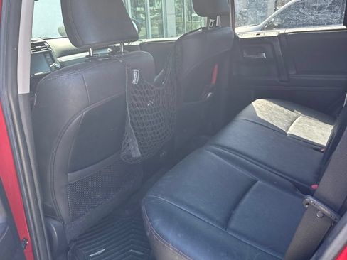 Used 2022 Toyota 4Runner TRD Off-Road Premium AWD/4WD image 15